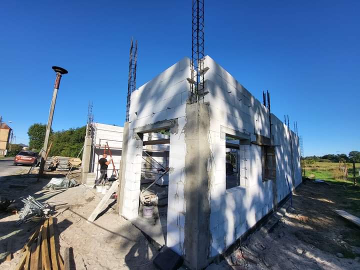 budowa remizy w Ciecierzycach 2022