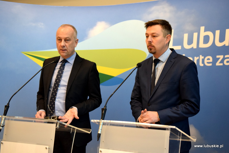 podpisanie umów na dofinansowanie stacji kultura_ oraz_sali w Osiedlu Poznańskiem