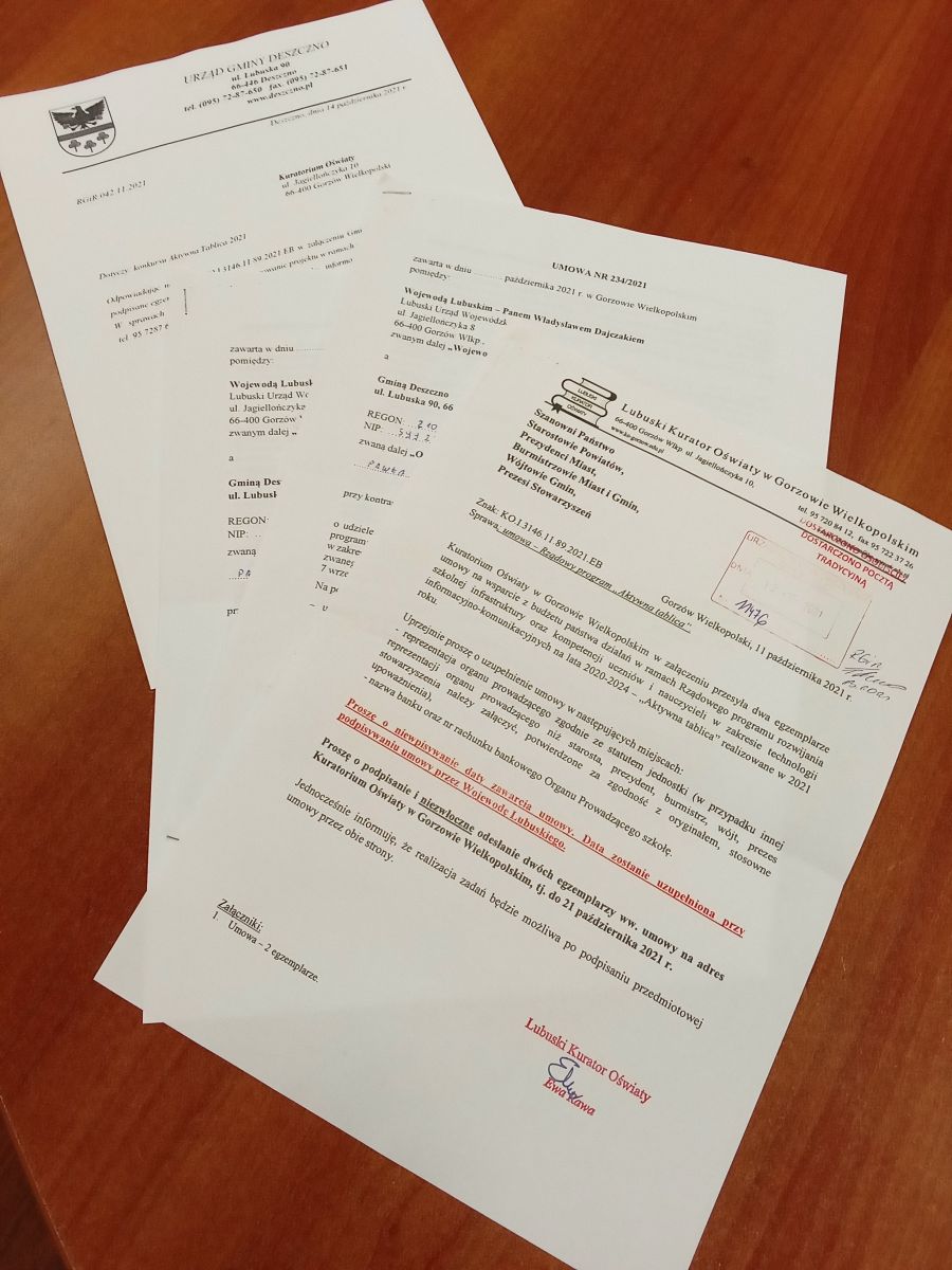 aktywna tablica podpisanie umowy