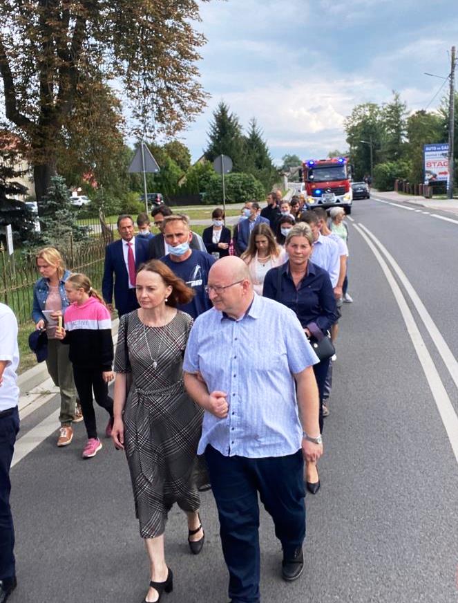 procesja dożynkowa deszczno